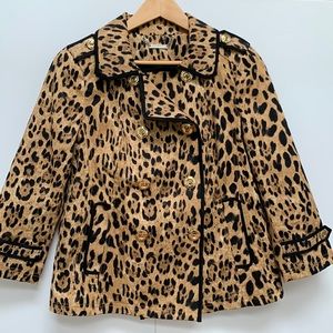 Small to medium size new coat - no tag